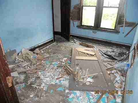 2549 Drexel (21)_m.jpg